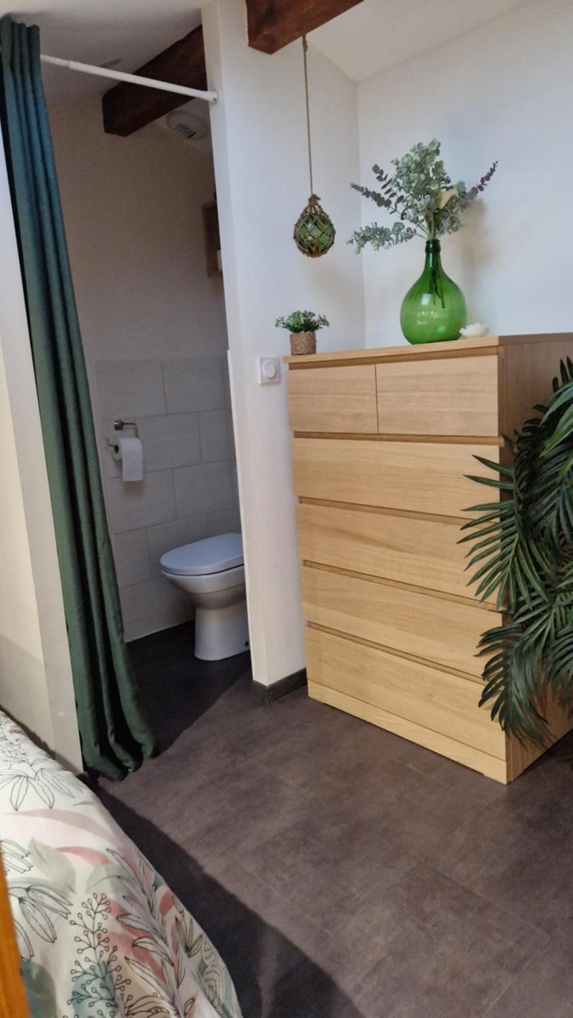 Chanos-Curson Appartement Pour 4 Avec Terrasse מראה חיצוני תמונה